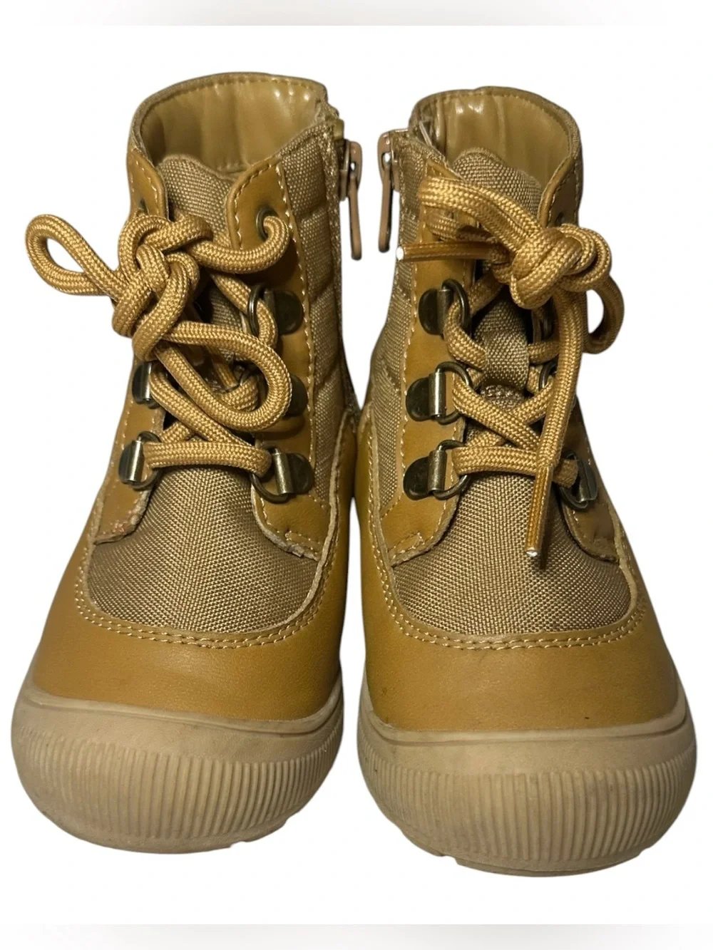 Cat&Jack Kids Tan Lace-Up Side-Zip fox Boots size 8.